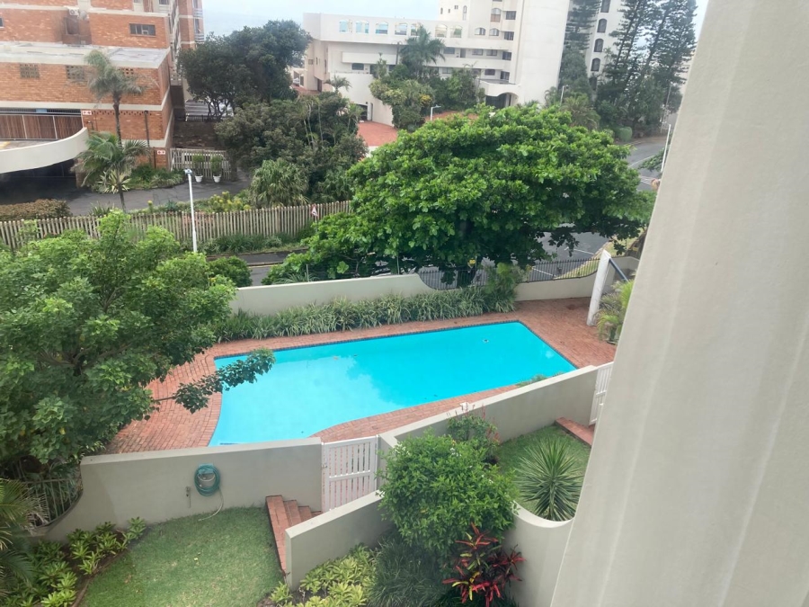 To Let 2 Bedroom Property for Rent in Umhlanga KwaZulu-Natal