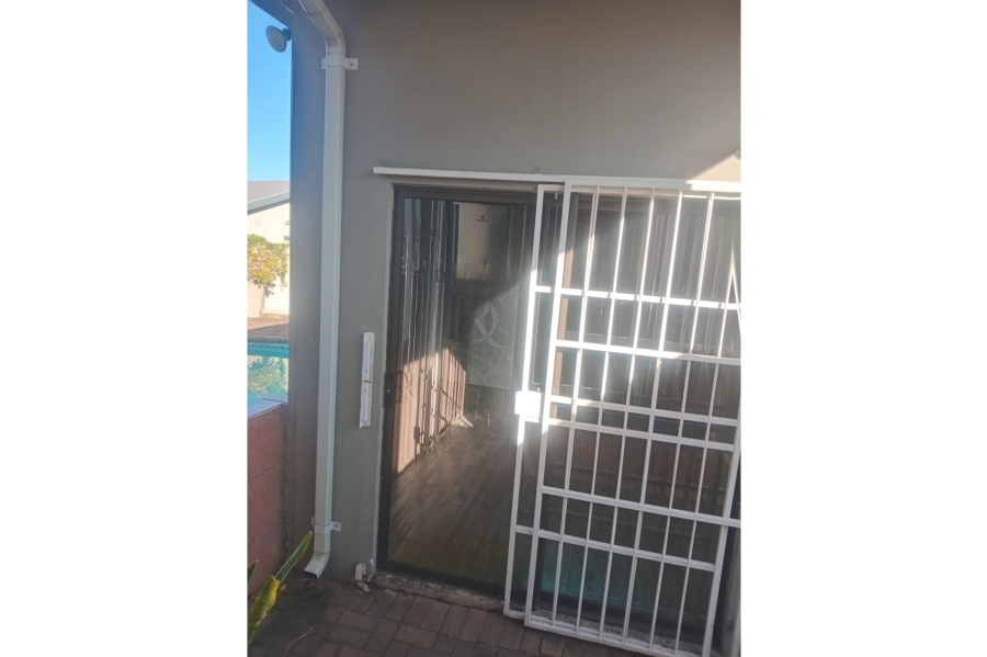 Commercial Property for Sale in Huttenheights KwaZulu-Natal