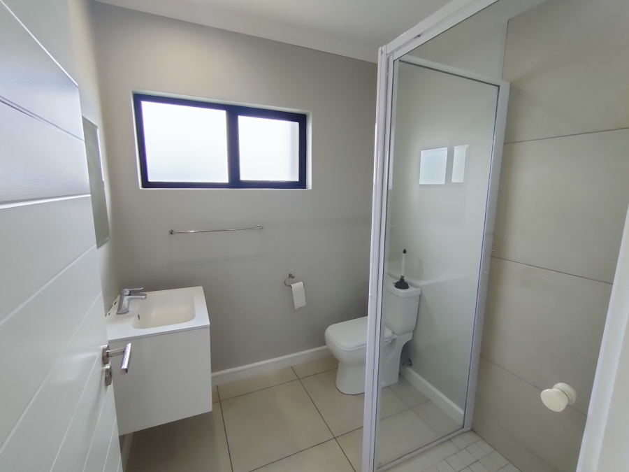 To Let 2 Bedroom Property for Rent in Emberton Estate KwaZulu-Natal