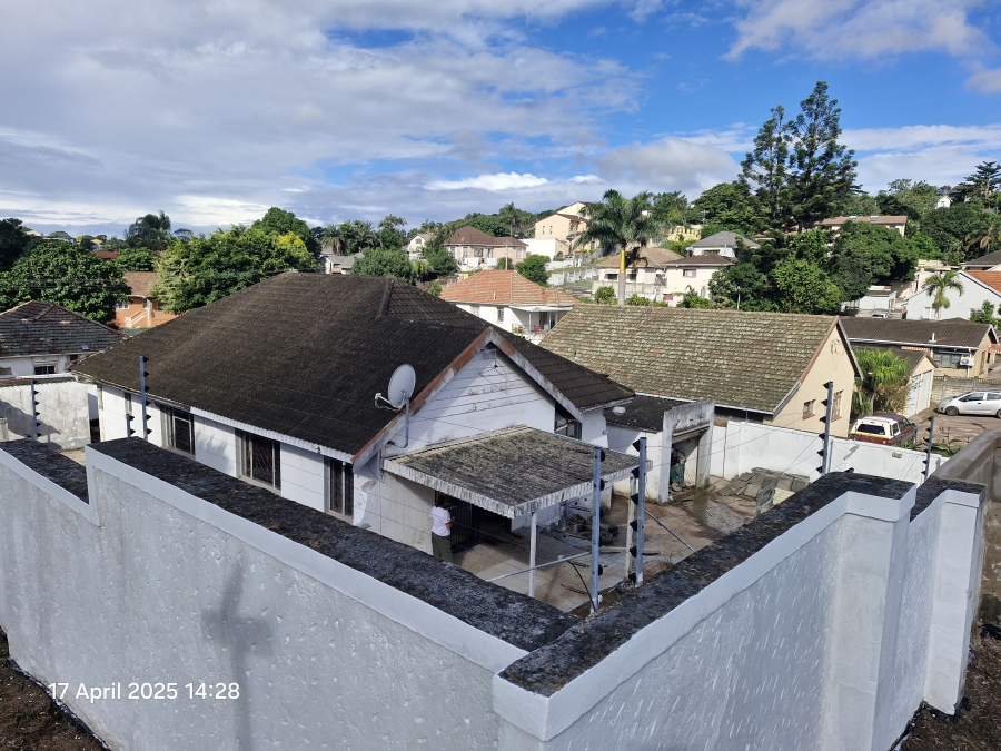 3 Bedroom Property for Sale in Mount Vernon KwaZulu-Natal