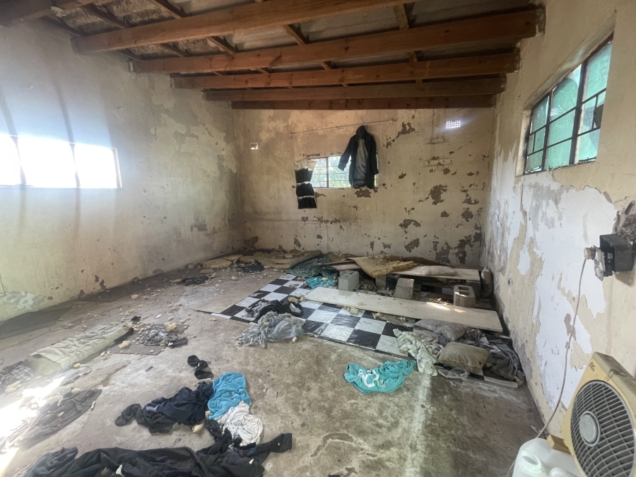 5 Bedroom Property for Sale in Umlazi Q KwaZulu-Natal