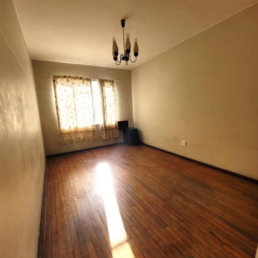 1 Bedroom Property for Sale in Pinetown KwaZulu-Natal