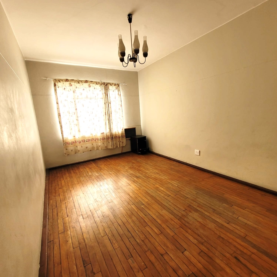 1 Bedroom Property for Sale in Pinetown KwaZulu-Natal