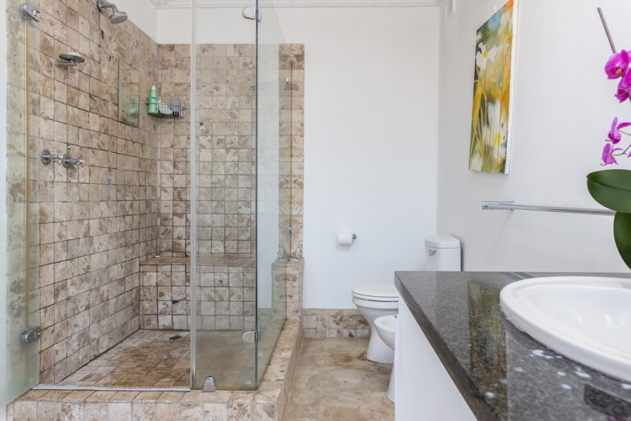 6 Bedroom Property for Sale in Salt Rock KwaZulu-Natal