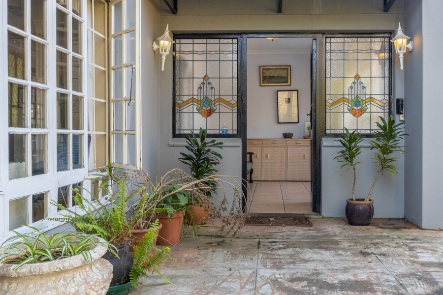 6 Bedroom Property for Sale in Salt Rock KwaZulu-Natal