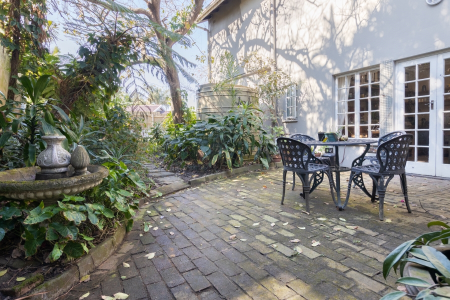 6 Bedroom Property for Sale in Salt Rock KwaZulu-Natal