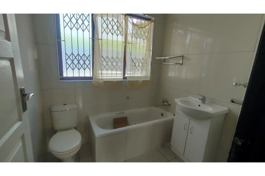 3 Bedroom Property for Sale in Mount Vernon KwaZulu-Natal