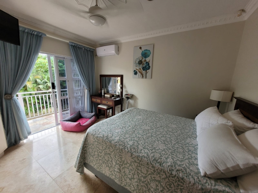 5 Bedroom Property for Sale in Shelly Beach KwaZulu-Natal