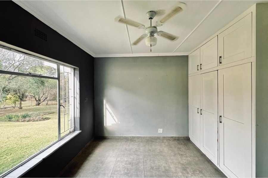 4 Bedroom Property for Sale in Schuinshoogte KwaZulu-Natal