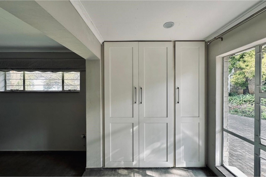 4 Bedroom Property for Sale in Schuinshoogte KwaZulu-Natal
