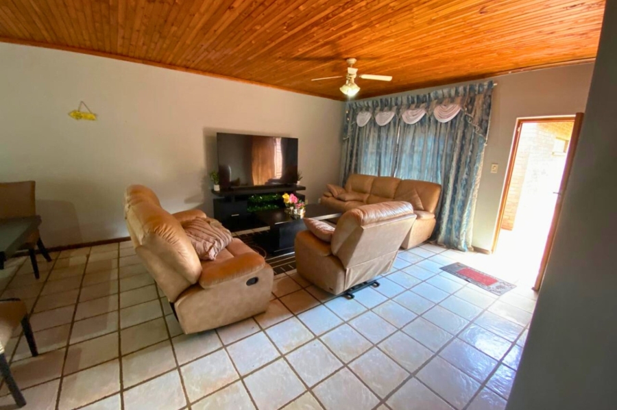 3 Bedroom Property for Sale in Vryheid KwaZulu-Natal
