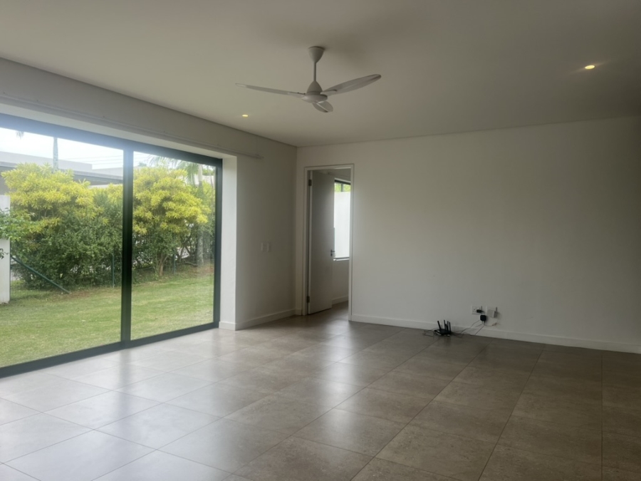 To Let 2 Bedroom Property for Rent in Sheffield Beach KwaZulu-Natal