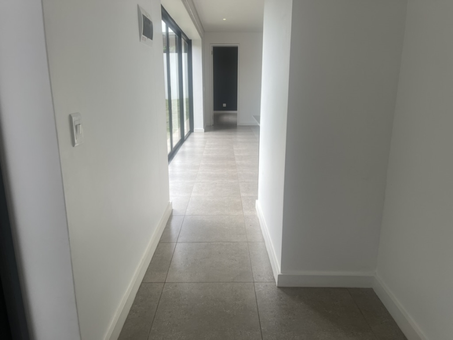 To Let 2 Bedroom Property for Rent in Sheffield Beach KwaZulu-Natal