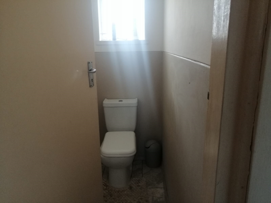 2 Bedroom Property for Sale in Morningside KwaZulu-Natal