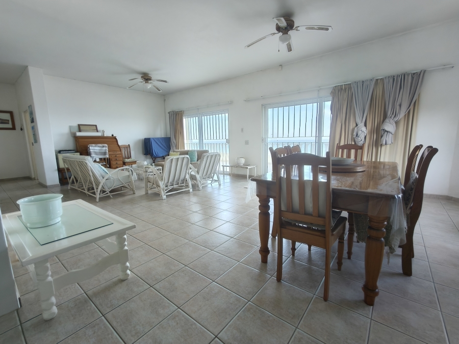 7 Bedroom Property for Sale in Willard Beach KwaZulu-Natal
