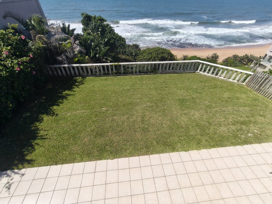 7 Bedroom Property for Sale in Willard Beach KwaZulu-Natal
