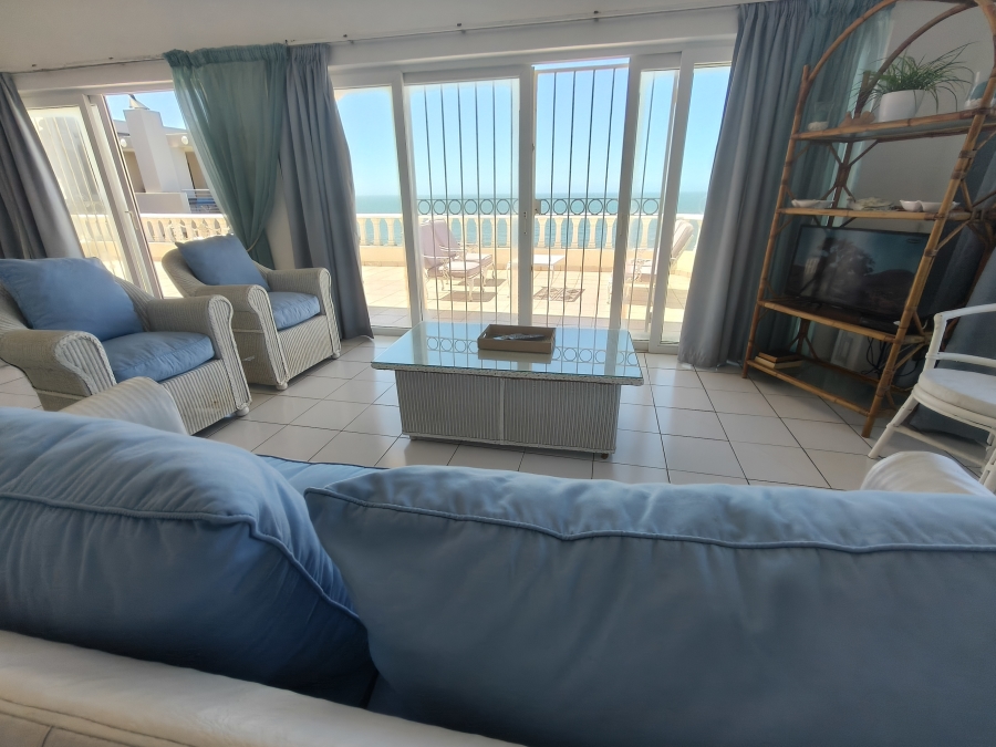 7 Bedroom Property for Sale in Willard Beach KwaZulu-Natal