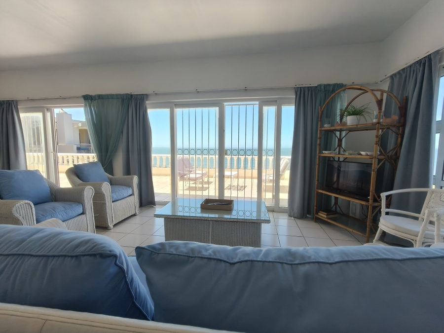 7 Bedroom Property for Sale in Willard Beach KwaZulu-Natal