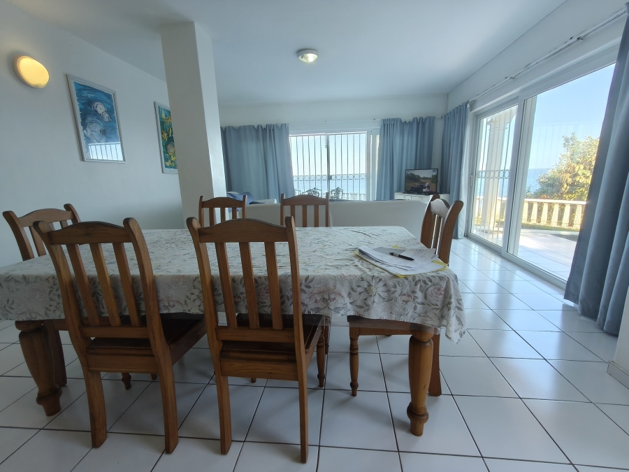 7 Bedroom Property for Sale in Willard Beach KwaZulu-Natal