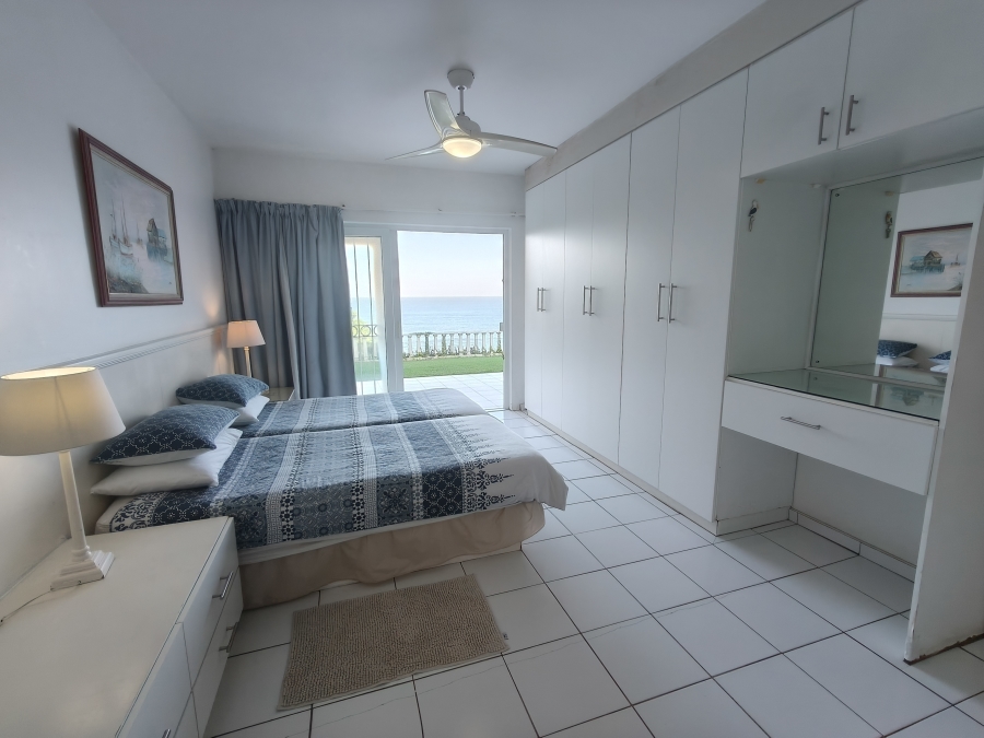 7 Bedroom Property for Sale in Willard Beach KwaZulu-Natal