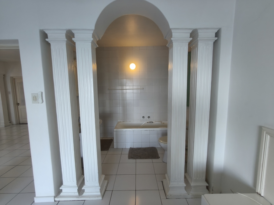 7 Bedroom Property for Sale in Willard Beach KwaZulu-Natal