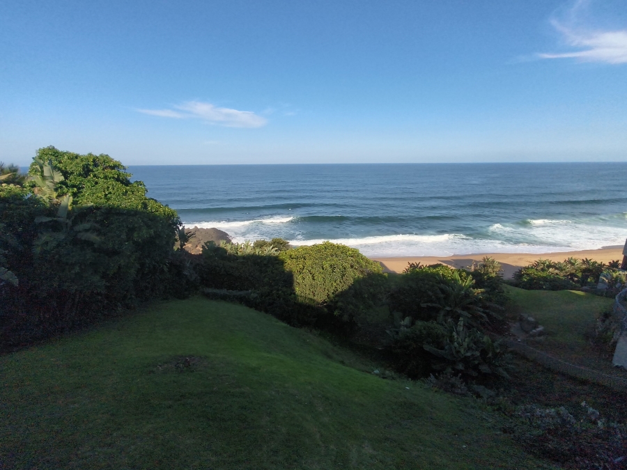 7 Bedroom Property for Sale in Willard Beach KwaZulu-Natal