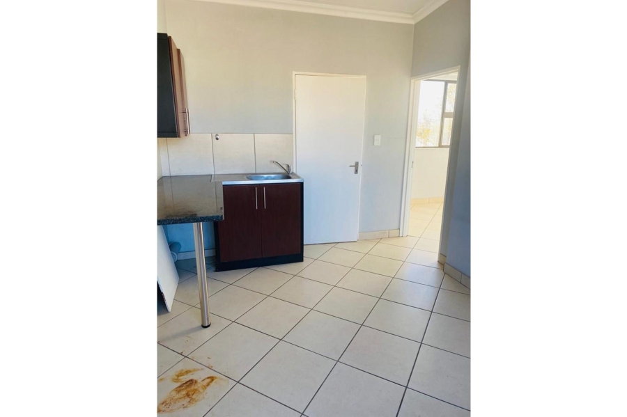 2 Bedroom Property for Sale in Madadeni J KwaZulu-Natal