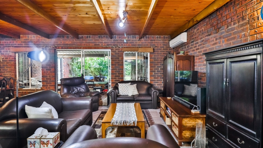 3 Bedroom Property for Sale in Hayfields KwaZulu-Natal