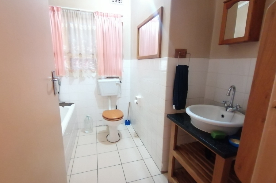 2 Bedroom Property for Sale in Mtwalume KwaZulu-Natal