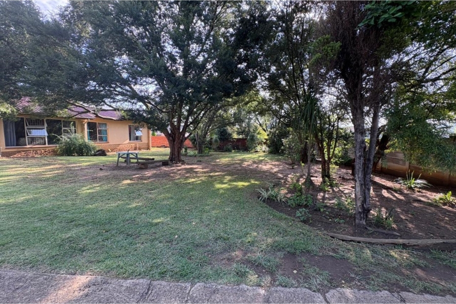 4 Bedroom Property for Sale in Schuinshoogte KwaZulu-Natal