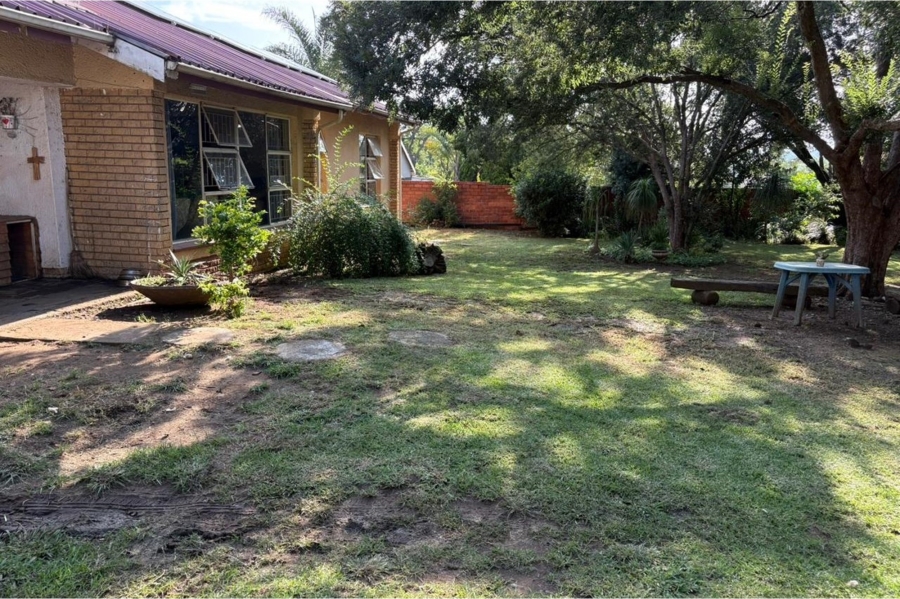 4 Bedroom Property for Sale in Schuinshoogte KwaZulu-Natal