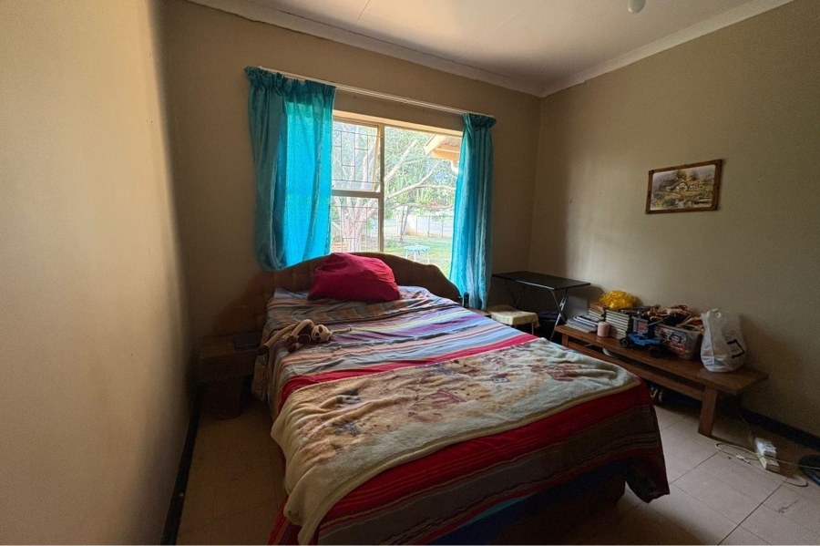 4 Bedroom Property for Sale in Schuinshoogte KwaZulu-Natal