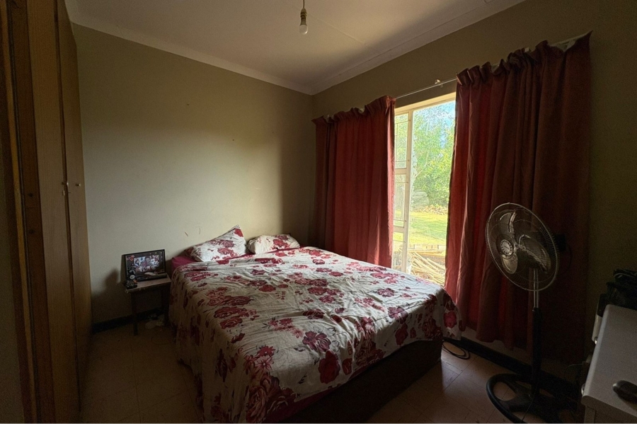 4 Bedroom Property for Sale in Schuinshoogte KwaZulu-Natal