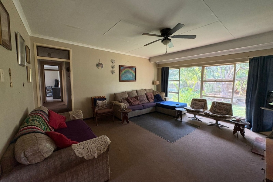 4 Bedroom Property for Sale in Schuinshoogte KwaZulu-Natal