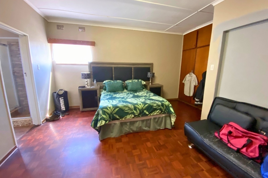 4 Bedroom Property for Sale in Vryheid KwaZulu-Natal