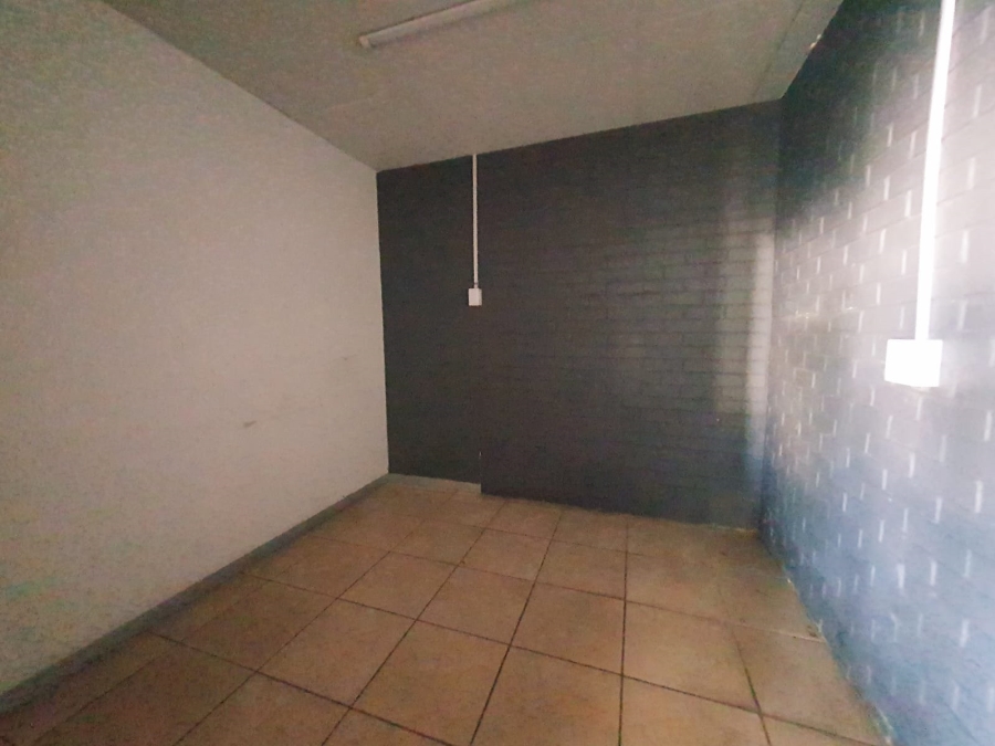 To Let commercial Property for Rent in Richards Bay KwaZulu-Natal