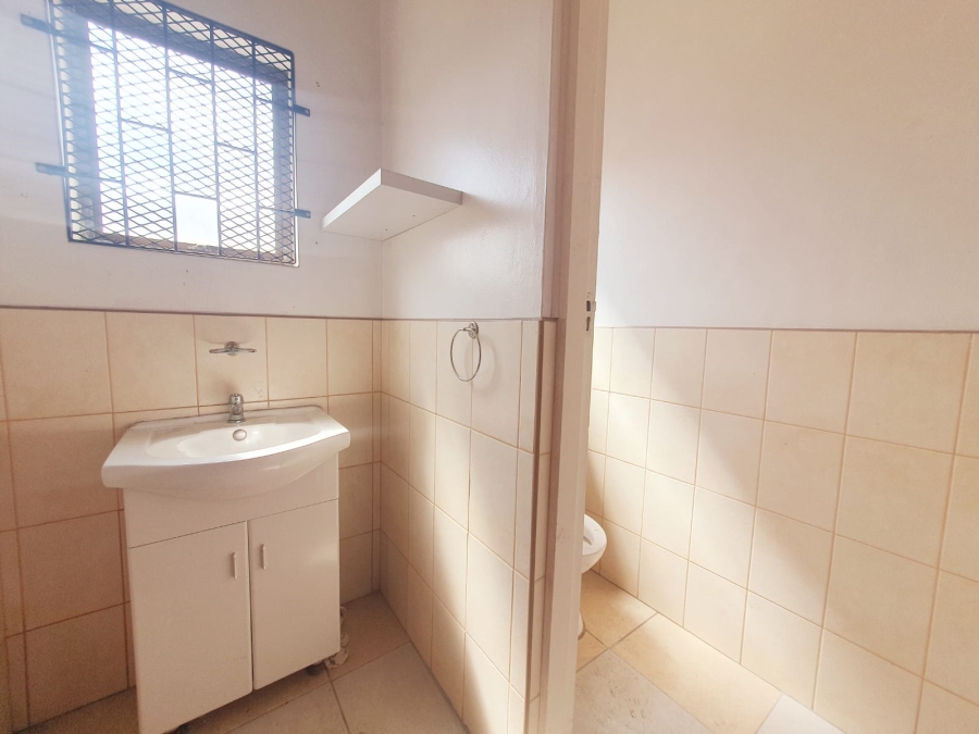 To Let commercial Property for Rent in Richards Bay KwaZulu-Natal