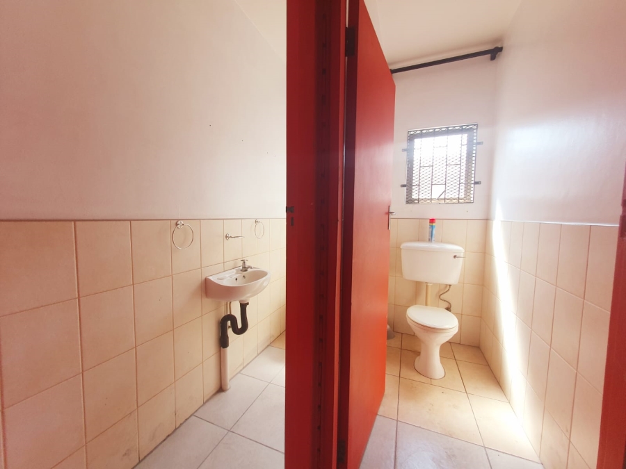 To Let commercial Property for Rent in Richards Bay KwaZulu-Natal