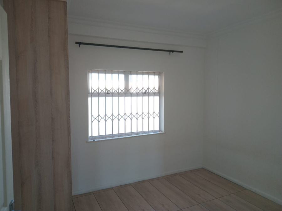 To Let 2 Bedroom Property for Rent in Umhlanga Ridge KwaZulu-Natal