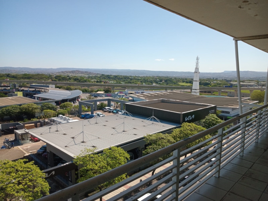 To Let 2 Bedroom Property for Rent in Umhlanga Ridge KwaZulu-Natal
