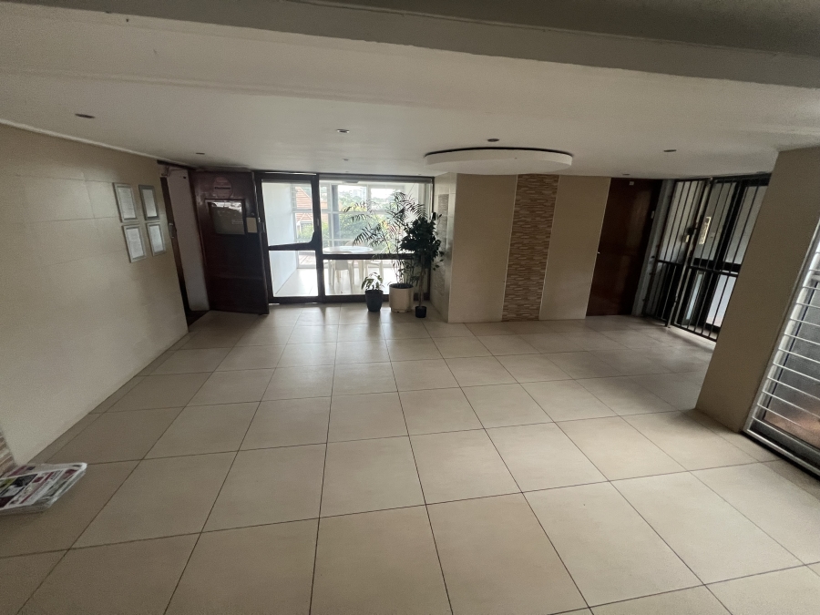 2 Bedroom Property for Sale in Westridge KwaZulu-Natal