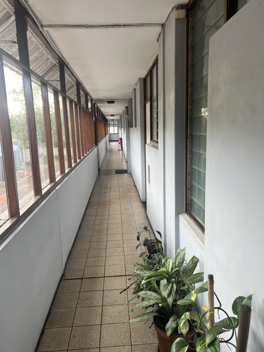 2 Bedroom Property for Sale in Westridge KwaZulu-Natal