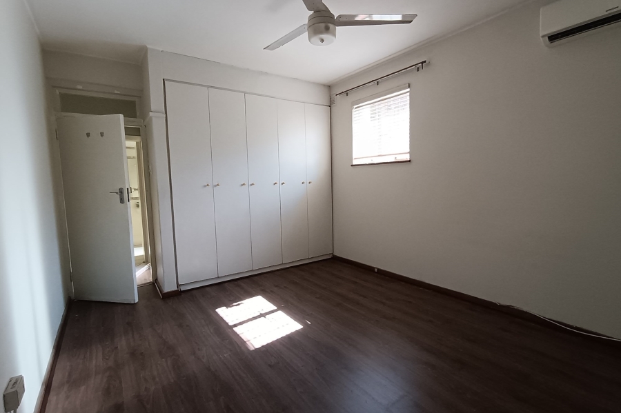 To Let 3 Bedroom Property for Rent in Essenwood KwaZulu-Natal