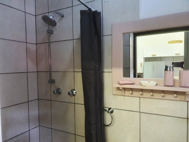 2 Bedroom Property for Sale in Uvongo KwaZulu-Natal