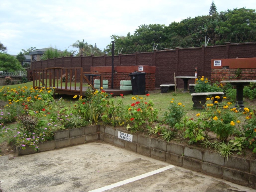 2 Bedroom Property for Sale in Uvongo KwaZulu-Natal