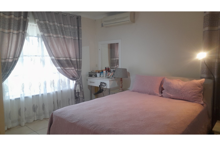 2 Bedroom Property for Sale in Malvern KwaZulu-Natal