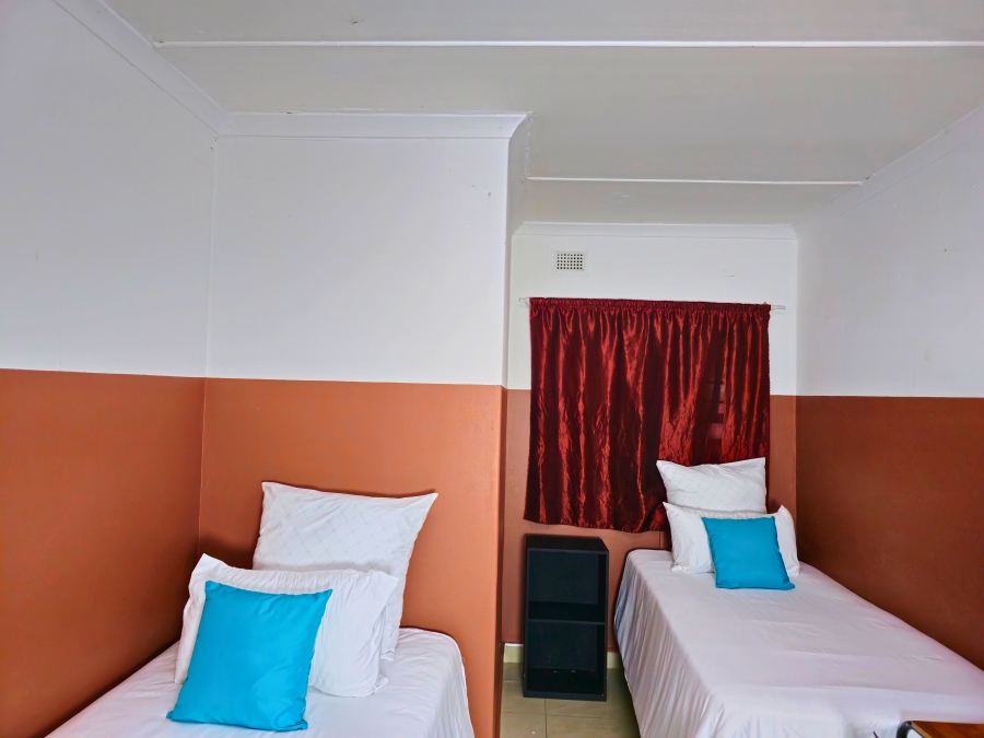 To Let 22 Bedroom Property for Rent in Reservoir Hills KwaZulu-Natal