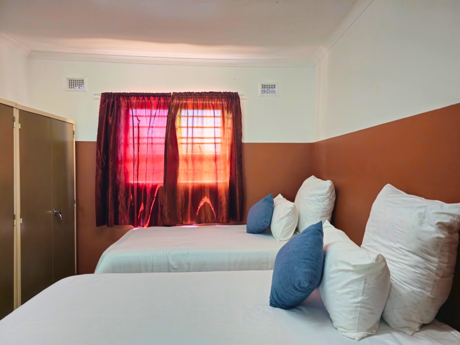To Let 22 Bedroom Property for Rent in Reservoir Hills KwaZulu-Natal