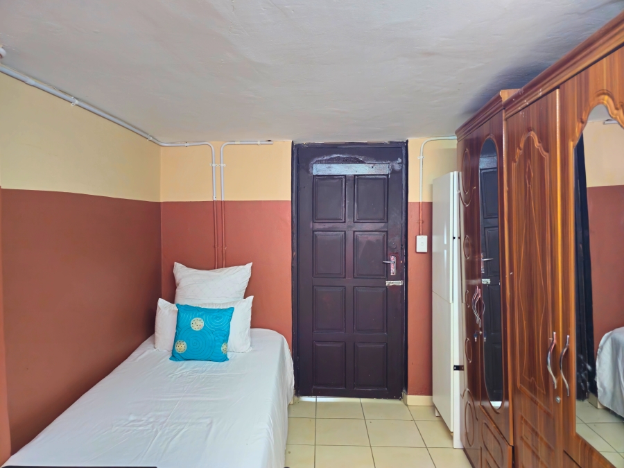 To Let 23 Bedroom Property for Rent in Reservoir Hills KwaZulu-Natal
