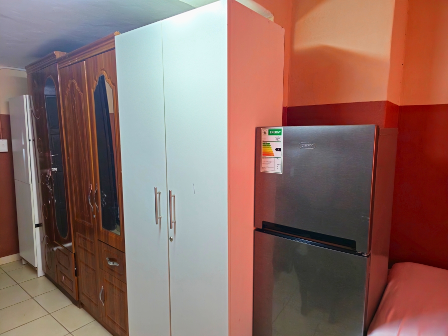 To Let 23 Bedroom Property for Rent in Reservoir Hills KwaZulu-Natal